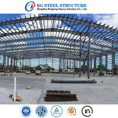 อาคารก่อสร้างเหล็กขนาดใหญ่ Prefabricated อาคารก่อสร้างเหล็ก Prefab โรงงานโกดังโลหะ