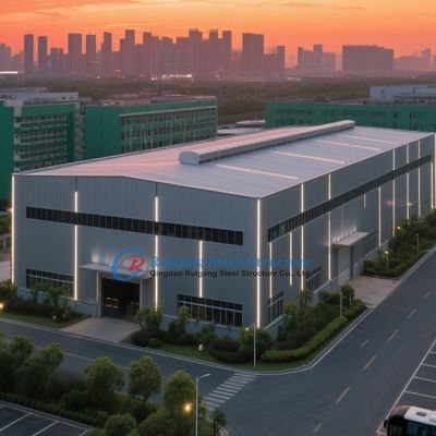 โครงสร้างเหล็กที่กําหนดเอง โกดัง สภาพเบา โรงงาน Prefab Galvanized